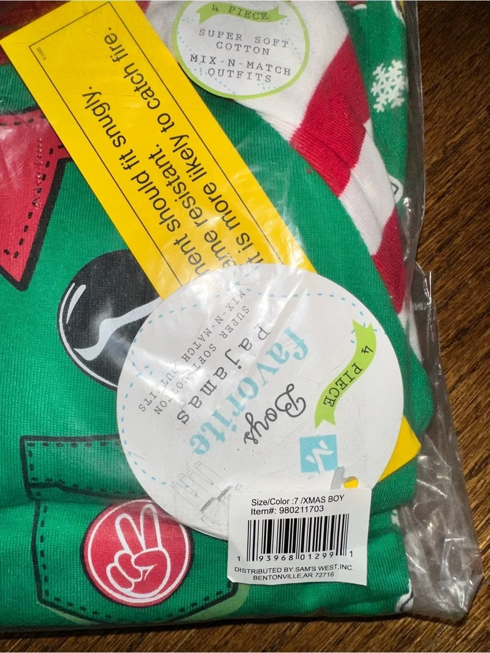 Members Mark festive green